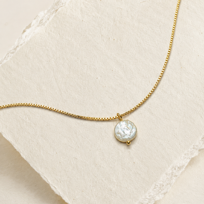N00003 4 8K Gold Stainless Steel Shell Minimalist Pendant Necklace